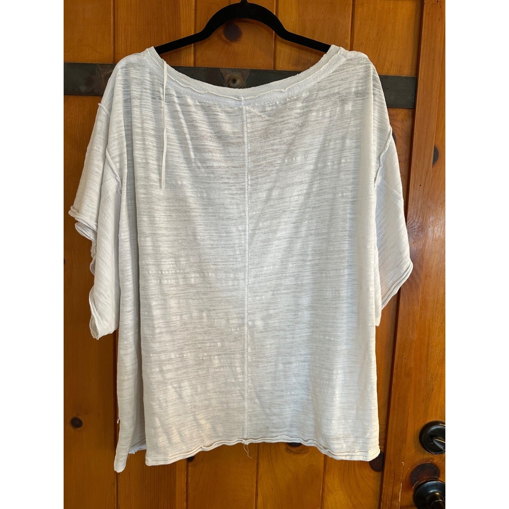 Totally destroyed White Tee M-XL. Holes, Paint stains, Paper Thin thrashed - Picture 3 of 14